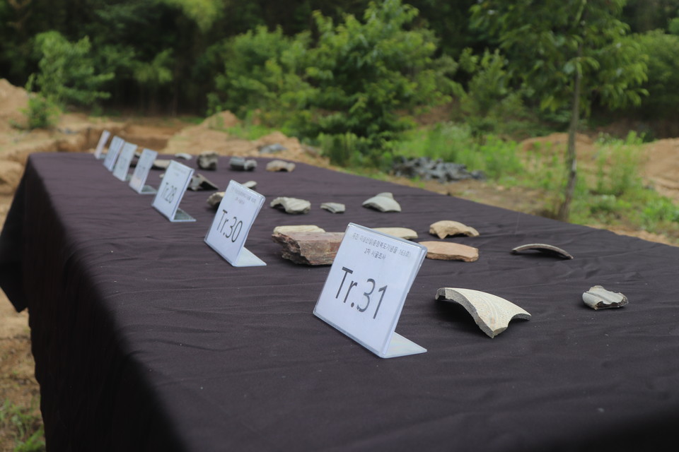 18일 옥천 이성산성에서 2차 시굴조사 학술자문회의가 열렸다.